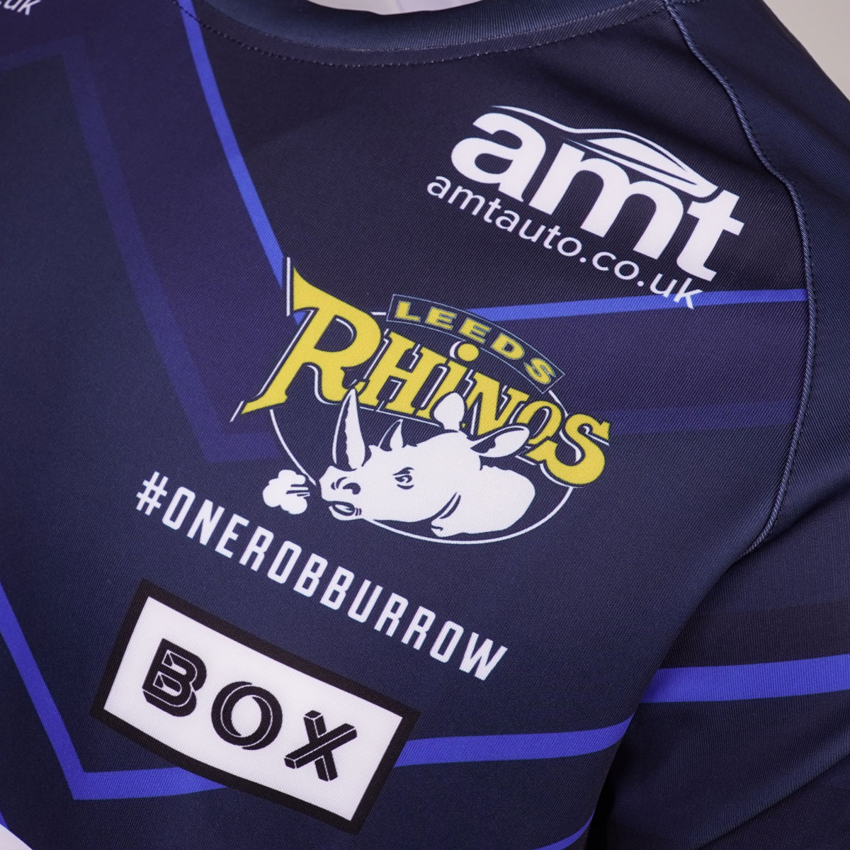 Leeds Rhinos 2026 Warm Up Sweatshirt JNR - Image 4