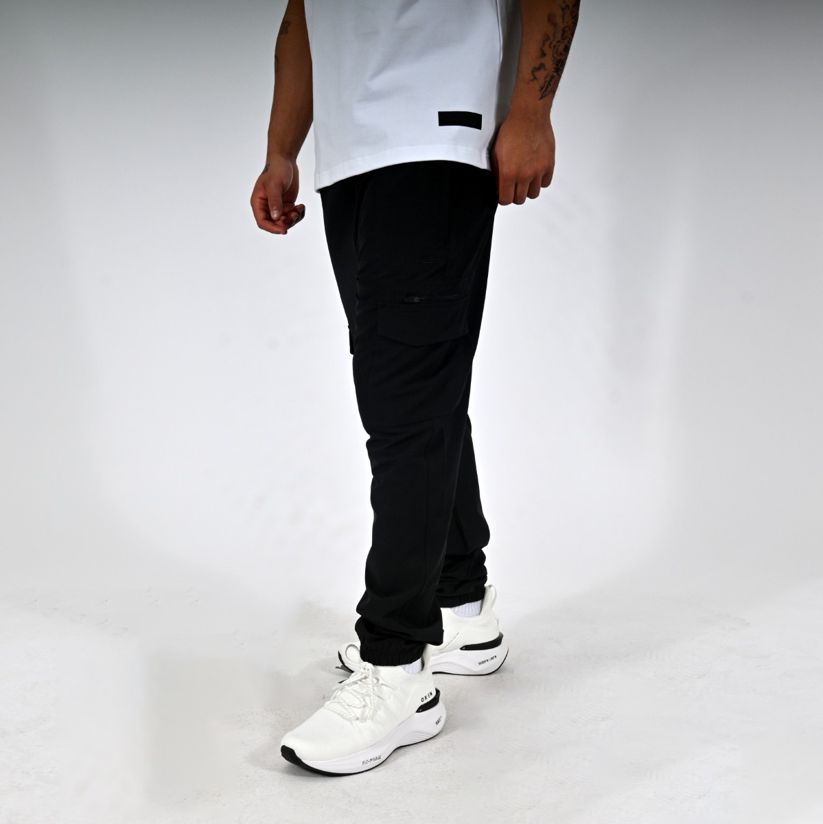 Oxen Mens Endure Stretch Woven Combat Pant Black - Image 2